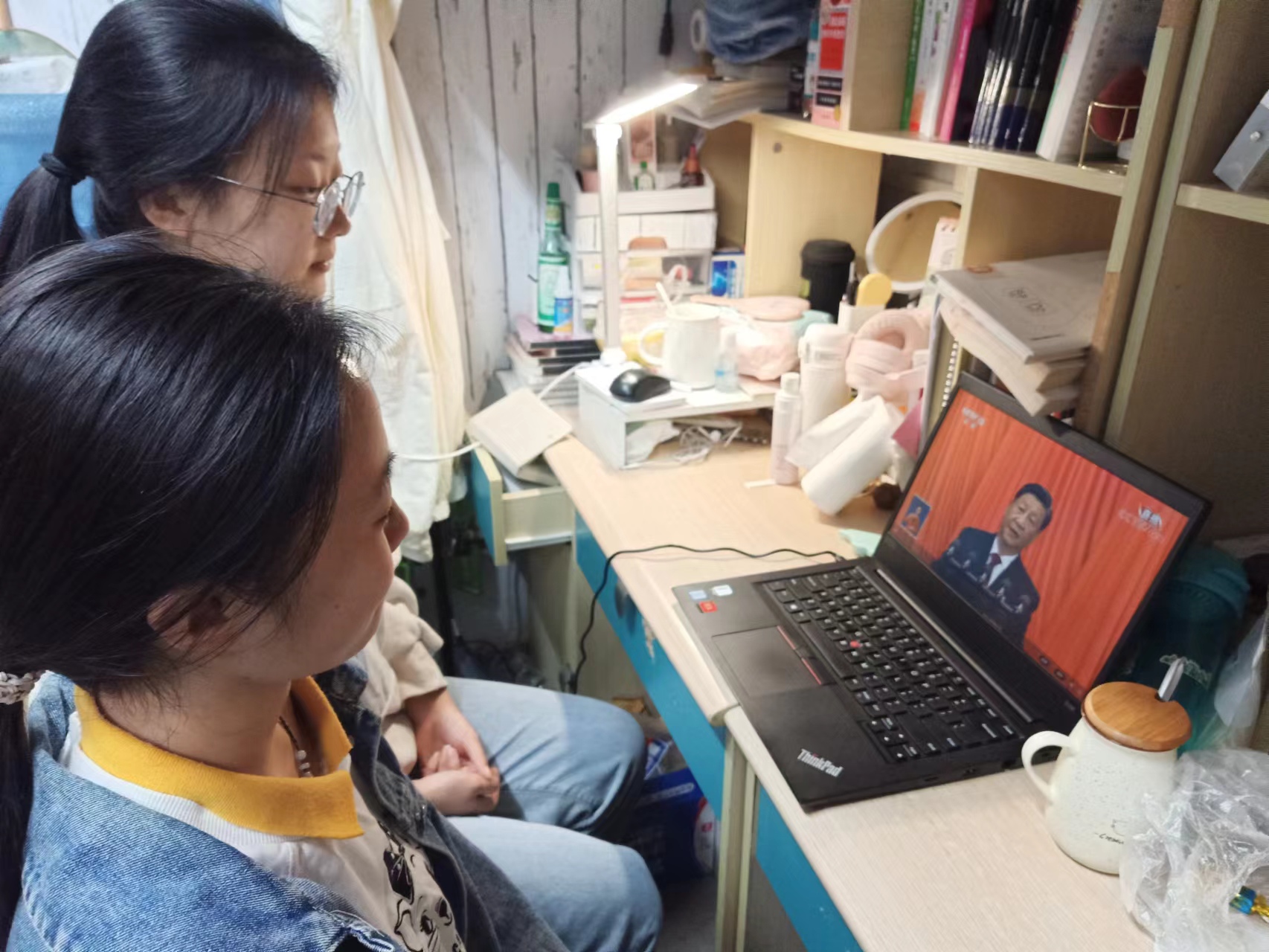 本科二支部1.jpg